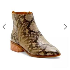 Lucky Brand Lenree Leather Bootie